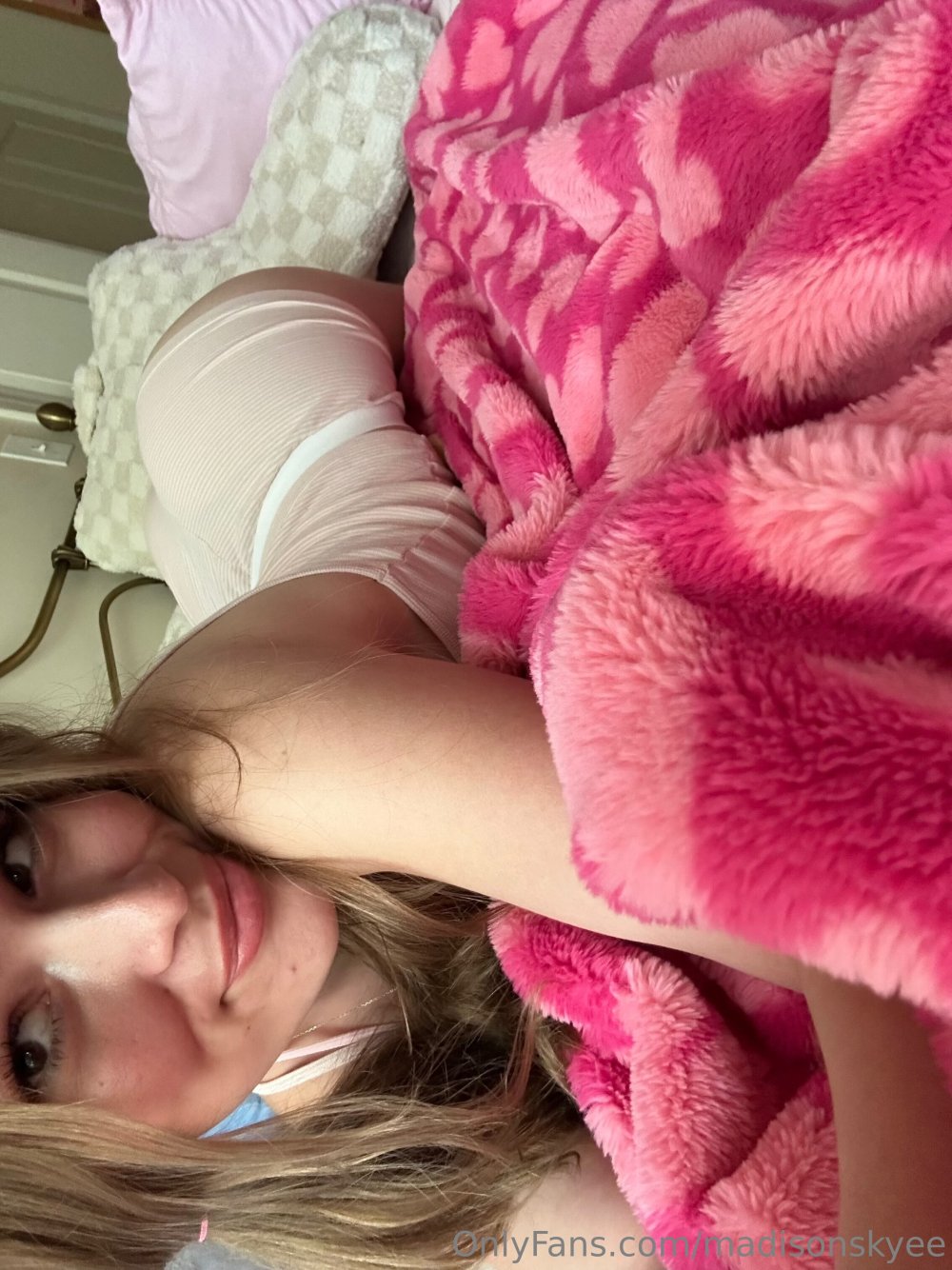 2268x3024_6322bd1cf7e2f8c15a36540601415a25.jpg