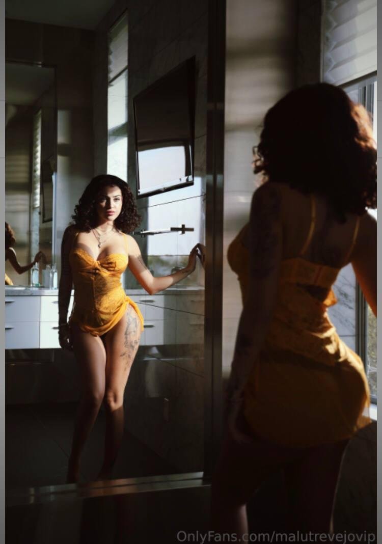 malu_trevejo_sexy_lingerie_teasing_onlyfans_set_leaked-KXBHIY.jpg