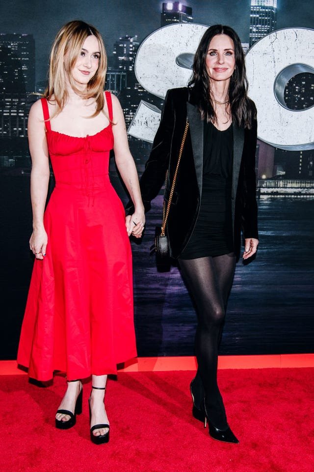 coco-arquette-and-courteney-cox-at-the-premiere-of-screm-vi-news-photo-1678270023.jpg