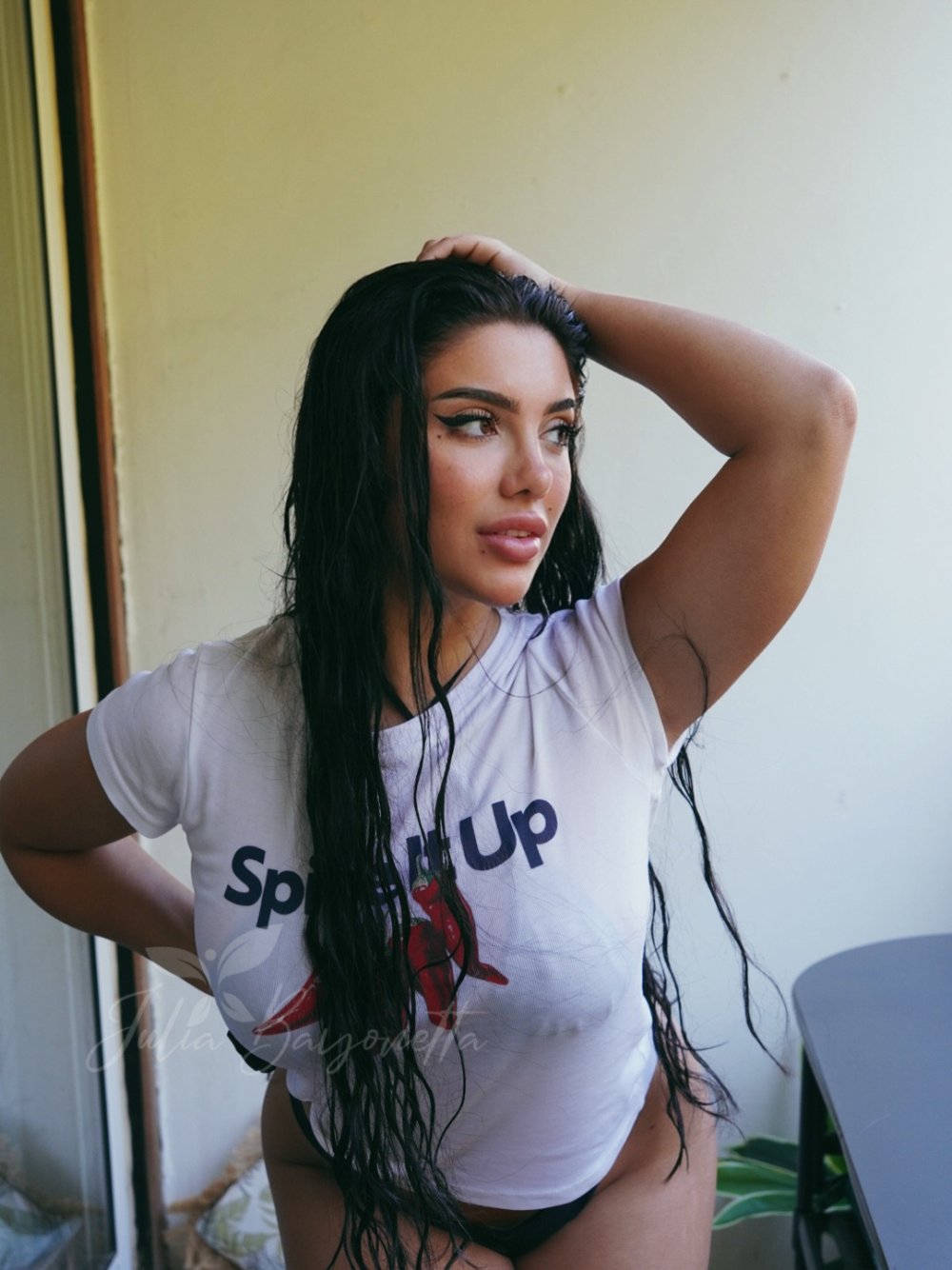 505F59F9-C3D5-4A08-B7C4-4E4F359A8A2C.jpg