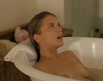melanie-laurent-nue-sexy-14.jpg