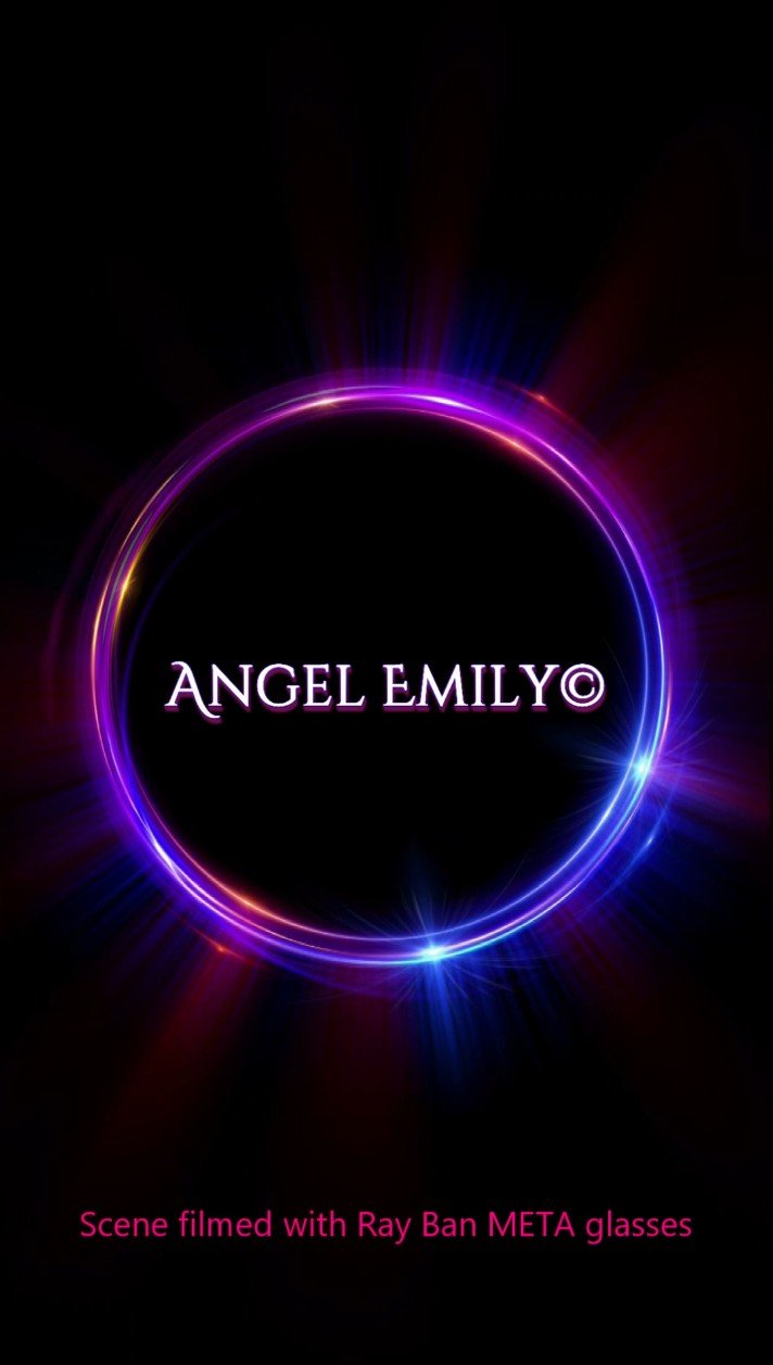 #141 Angel Emily • La Balnéo2.jpg